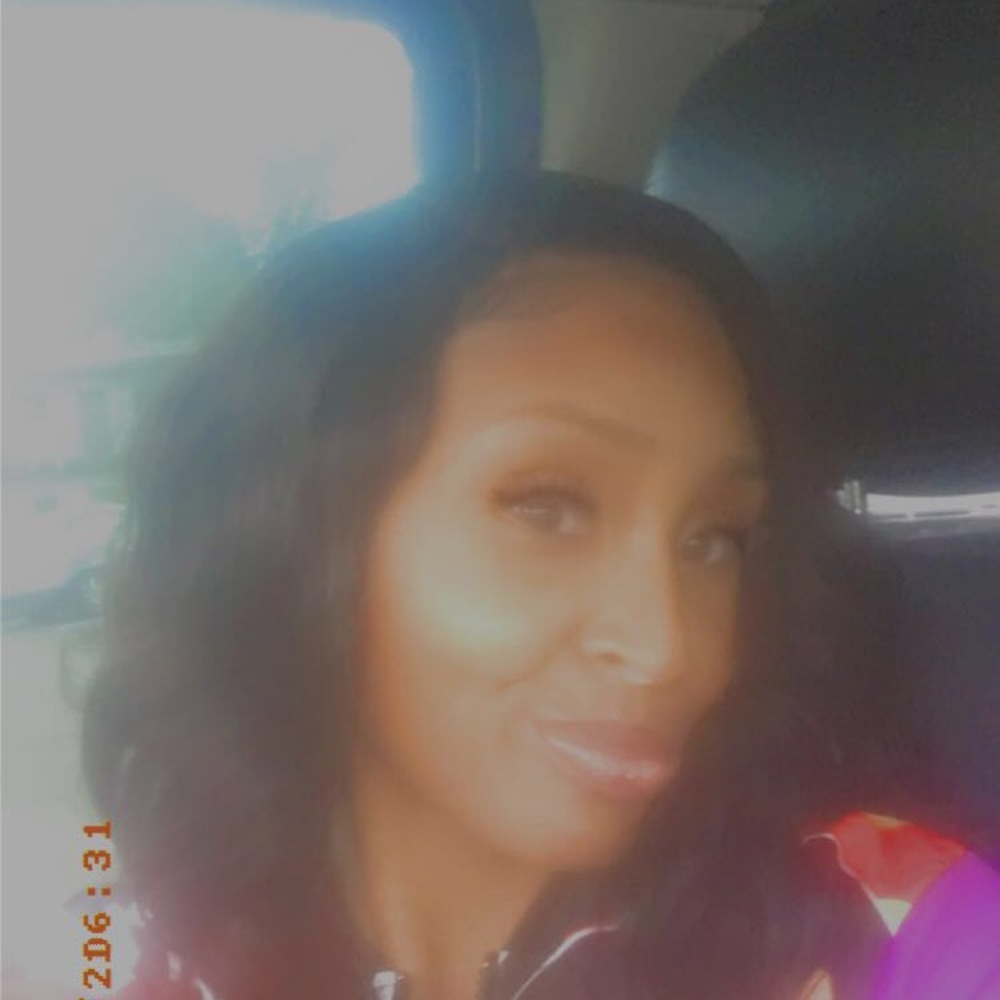 Meet your Posher, Jasmine